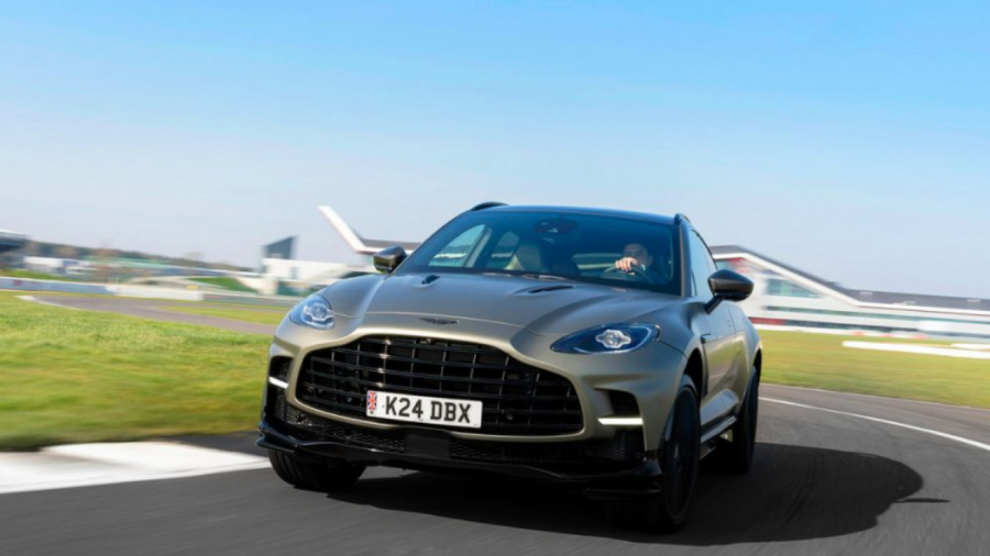 2023 Aston Martin DBX 707 Aims to Be the World's Fastest SUV