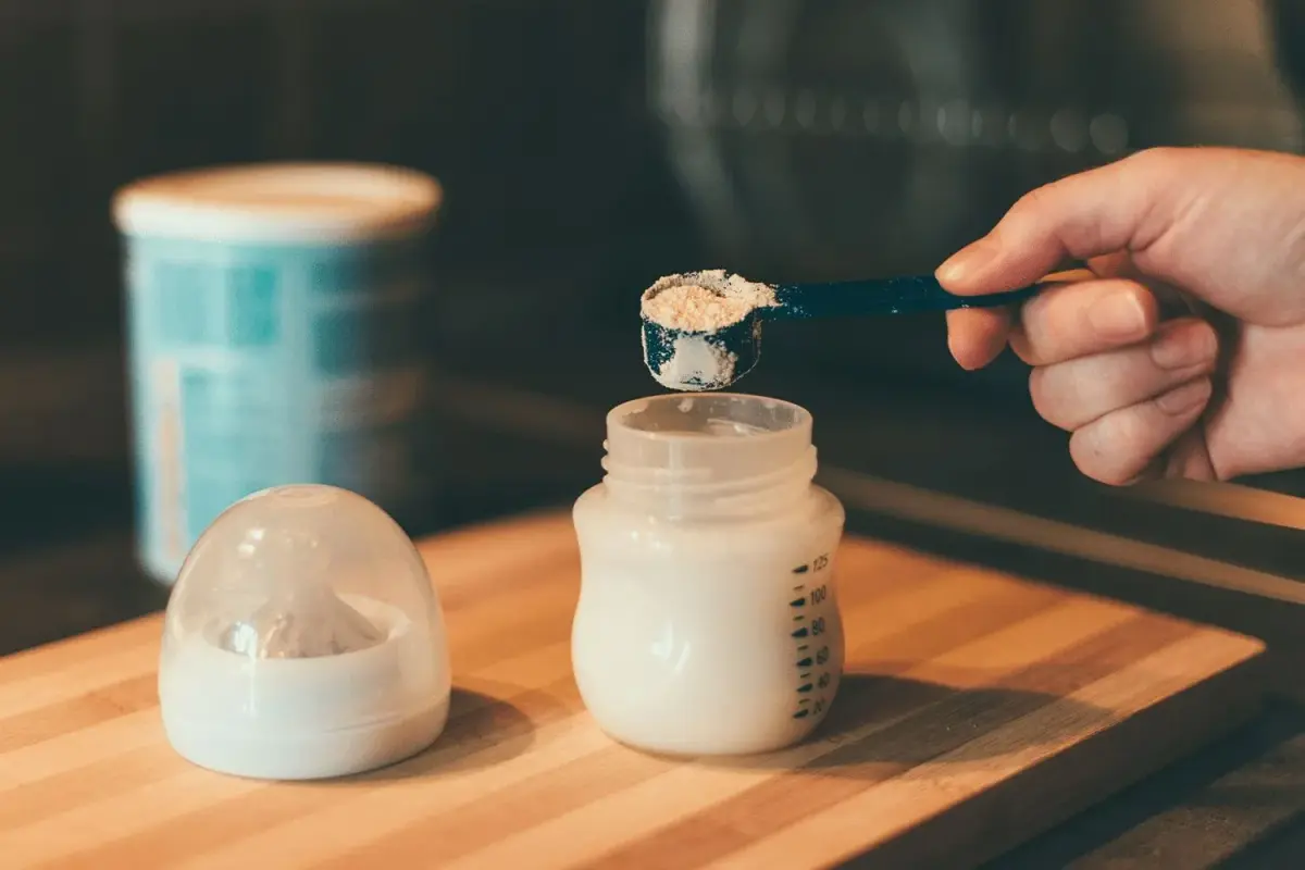 How Long Can Reheated Breast Milk Stay Out
