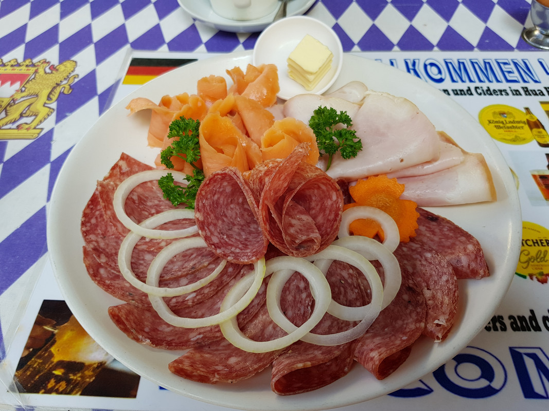 [Bild: Fr-hst-ck3.jpg]