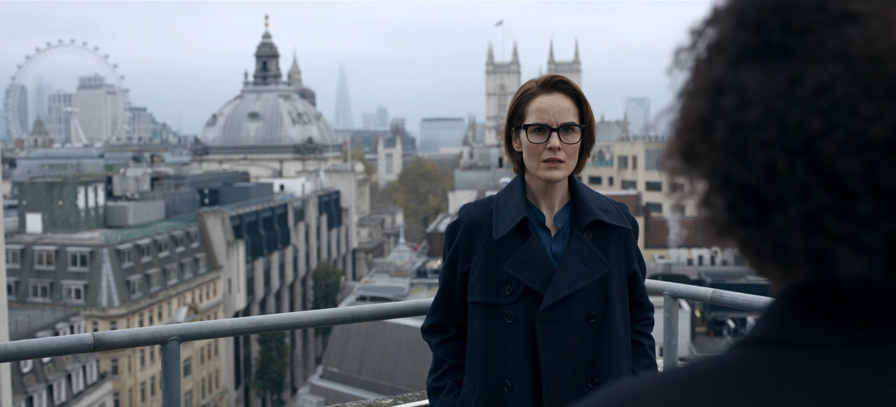 Anatomy of a Scandal 2022 WebRip Season 1 [Hindi + English] 480p 720p ESub Screenshot