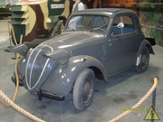 Итальянский легковой автомобиль Fiat 500 Topolino, Сомюр, Франция S6300750