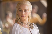 emilia-clarke-game-of-thrones-101