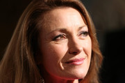 Jane-Seymour-me71