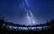 milky-way-starry-sky-landscape-5k-t1.jpg