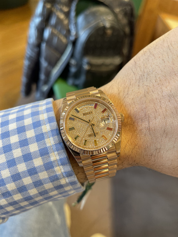 D81901CE-4234-49FD-A1B1-5BDAAEA1395D