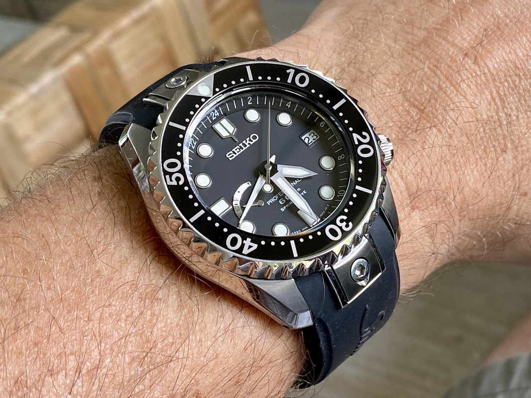 7E3159DE-039A-45D4-B8E2-FEB216BC23D4