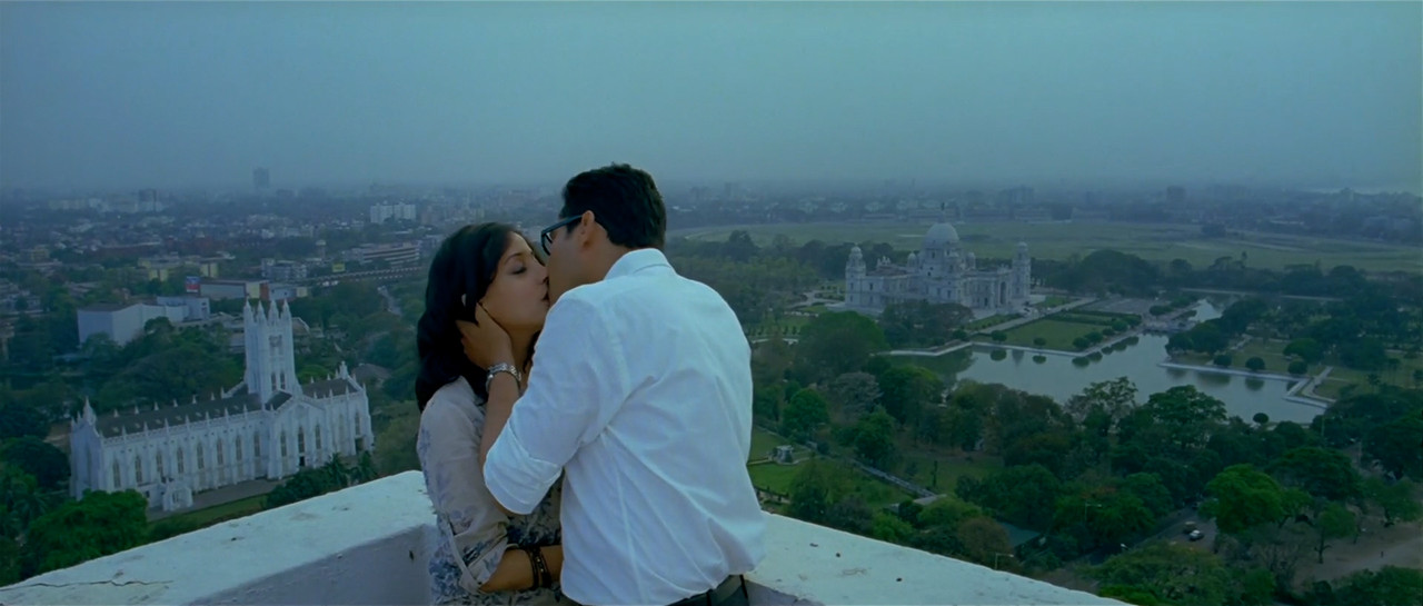 raima sen.00_00_35_21.Still014