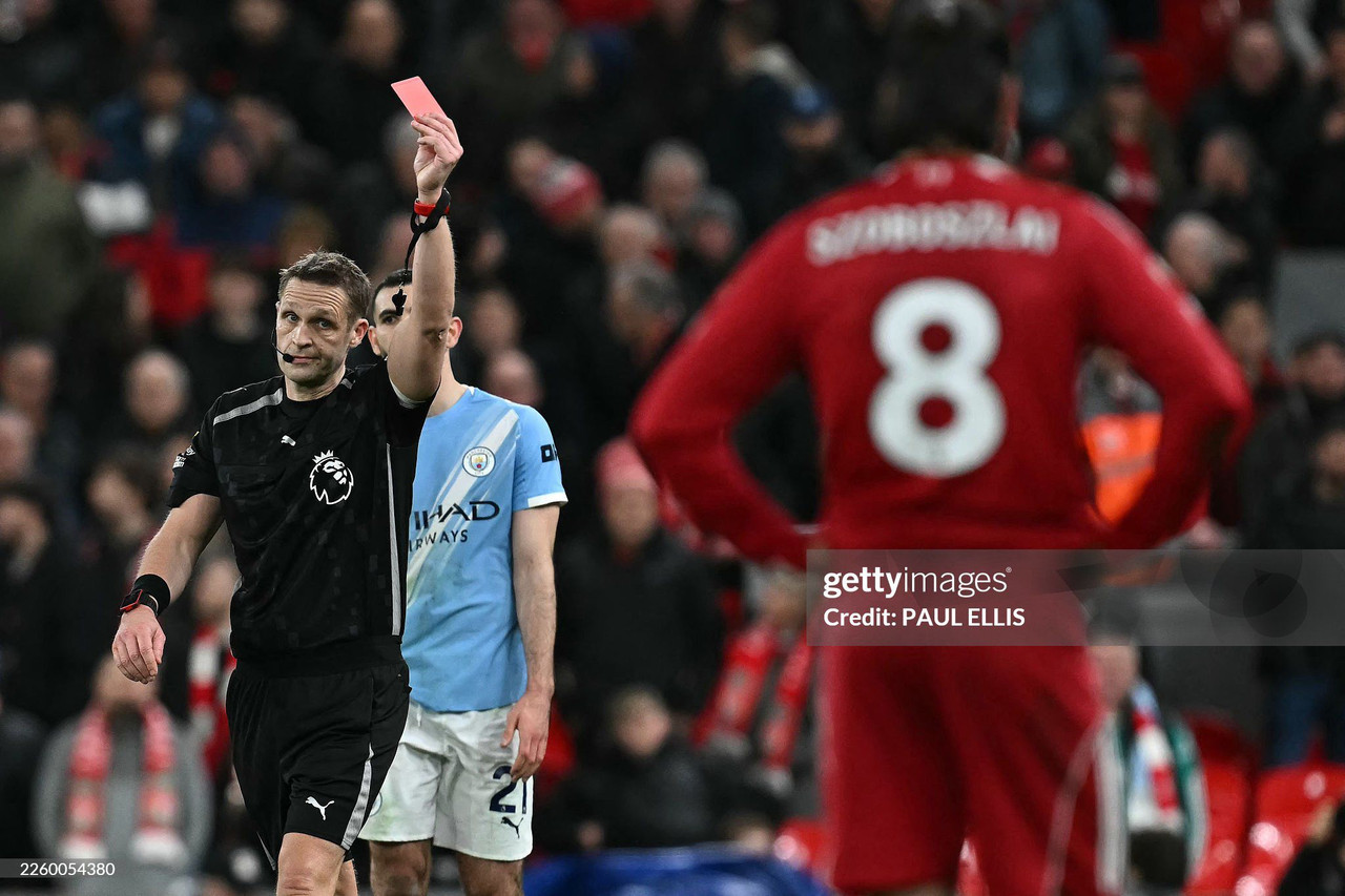 HLV Slot nổi giận khi Liverpool thua đau Man City, tố trọng tài Anh “tiêu chuẩn kép”