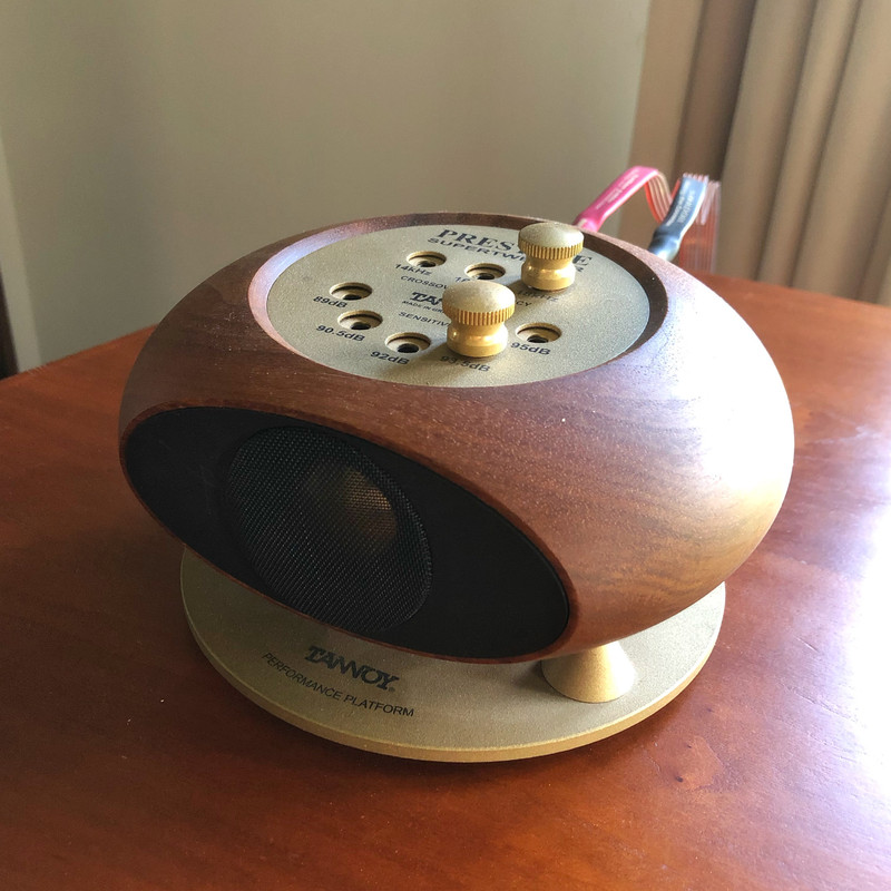 8DB5579D-CD8B-41B1-8B2E-27C797F1FC12