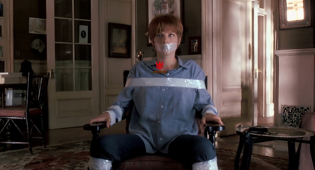 Bridget Fonda - Single White Female 1992