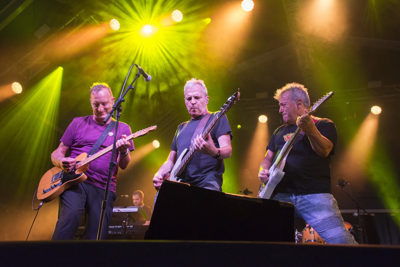 Hombres G 3