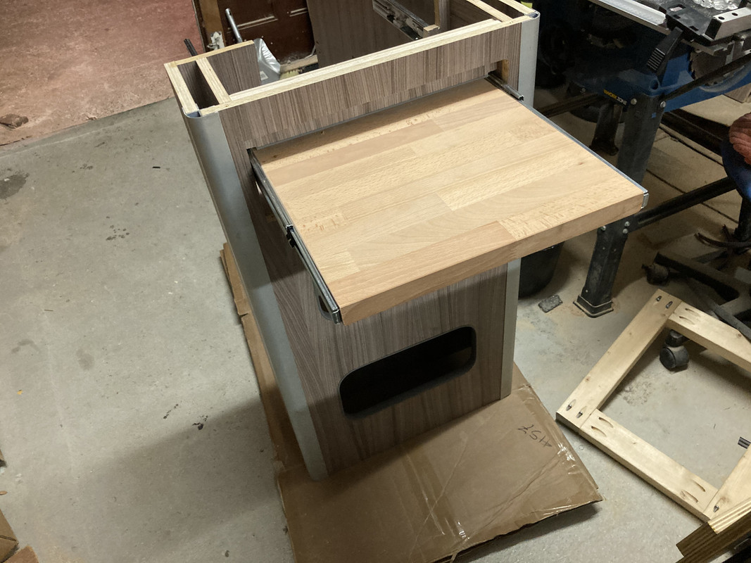 D3BAC264-C3E3-4940-A05A-E238AE2DFF5E