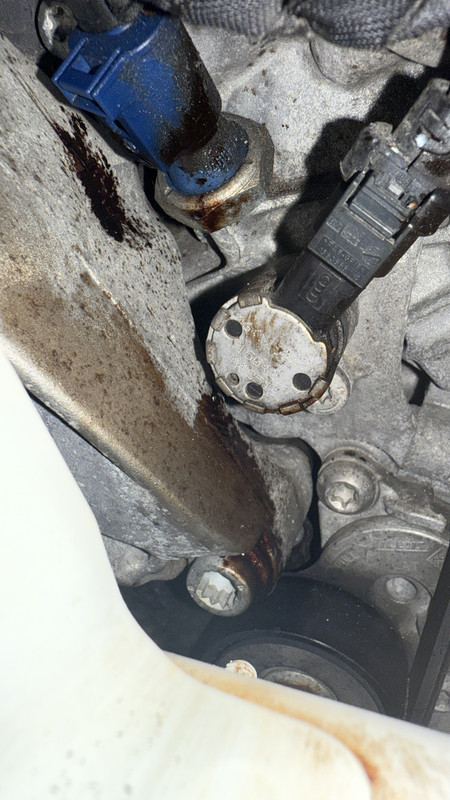 DCDD6386-7073-4912-B82D-B21509C0561E