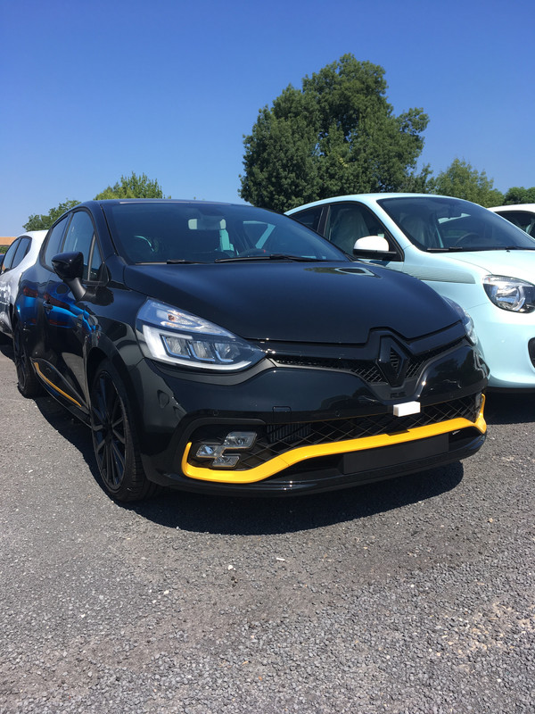 71090AA1-577B-44D2-8CB3-0F760C4086BB