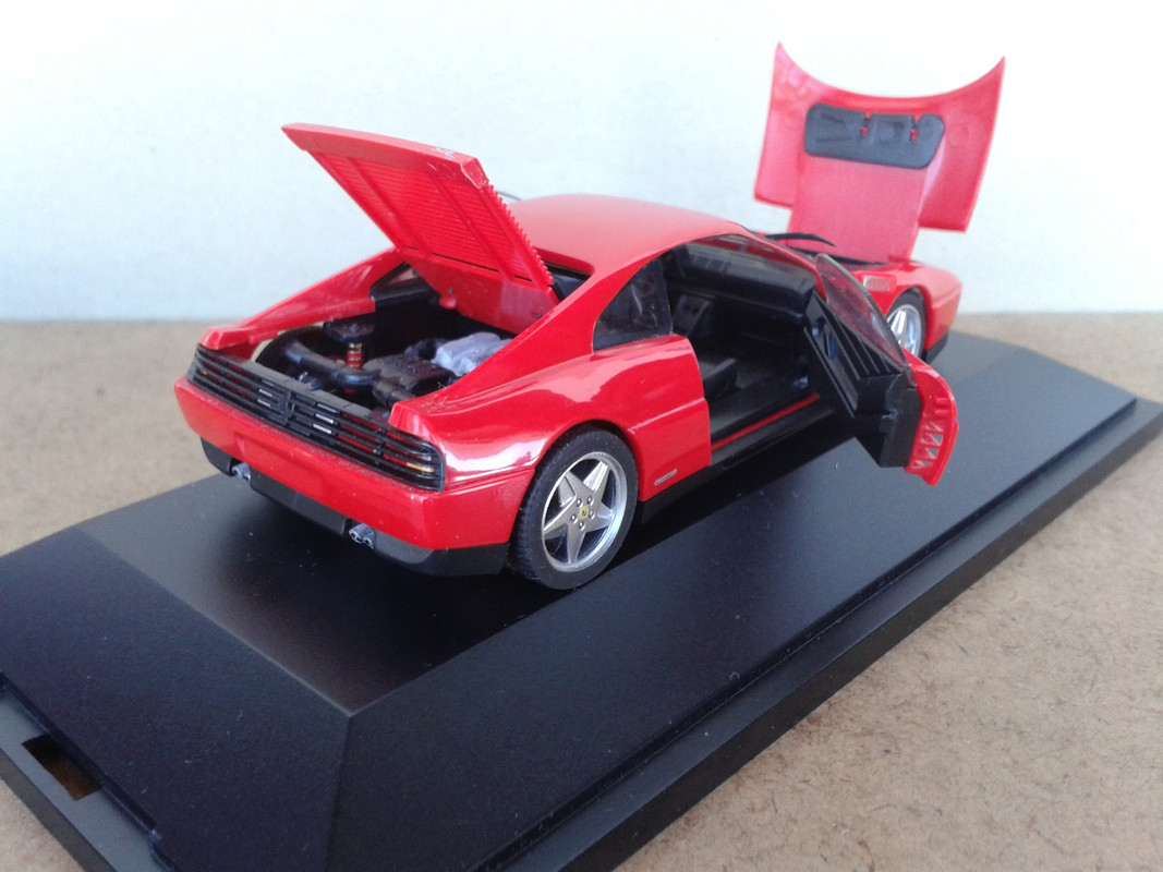1989 Ferrari 348 TB (Herpa) (4)