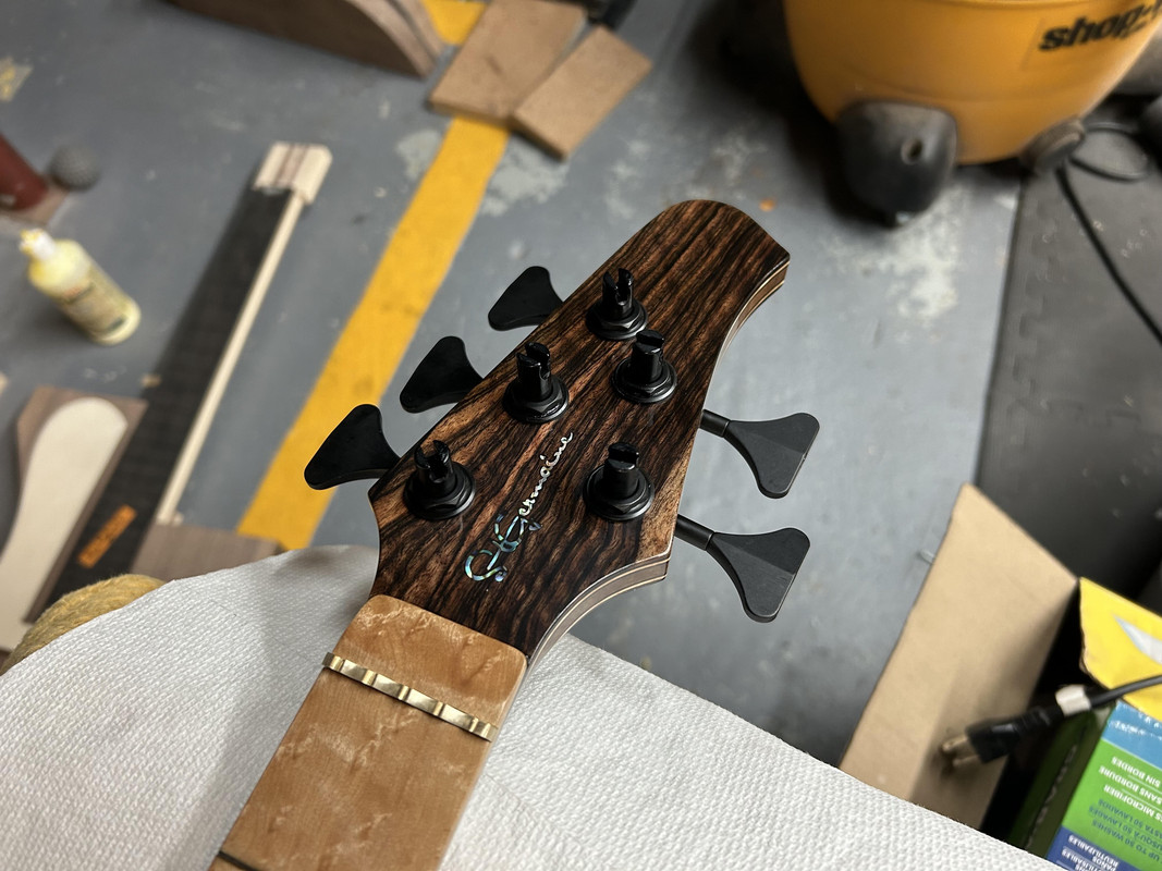 headstock