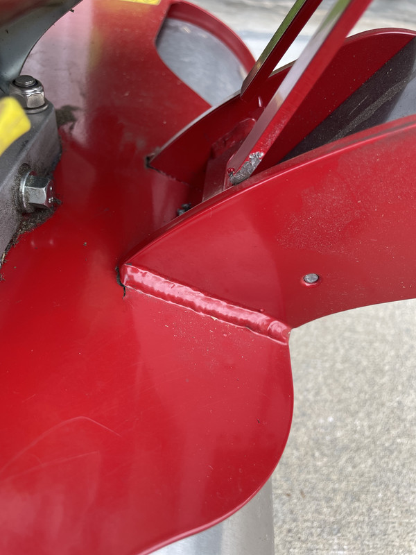 B2520746-C283-49CB-A83B-F3A9E86CB2AC