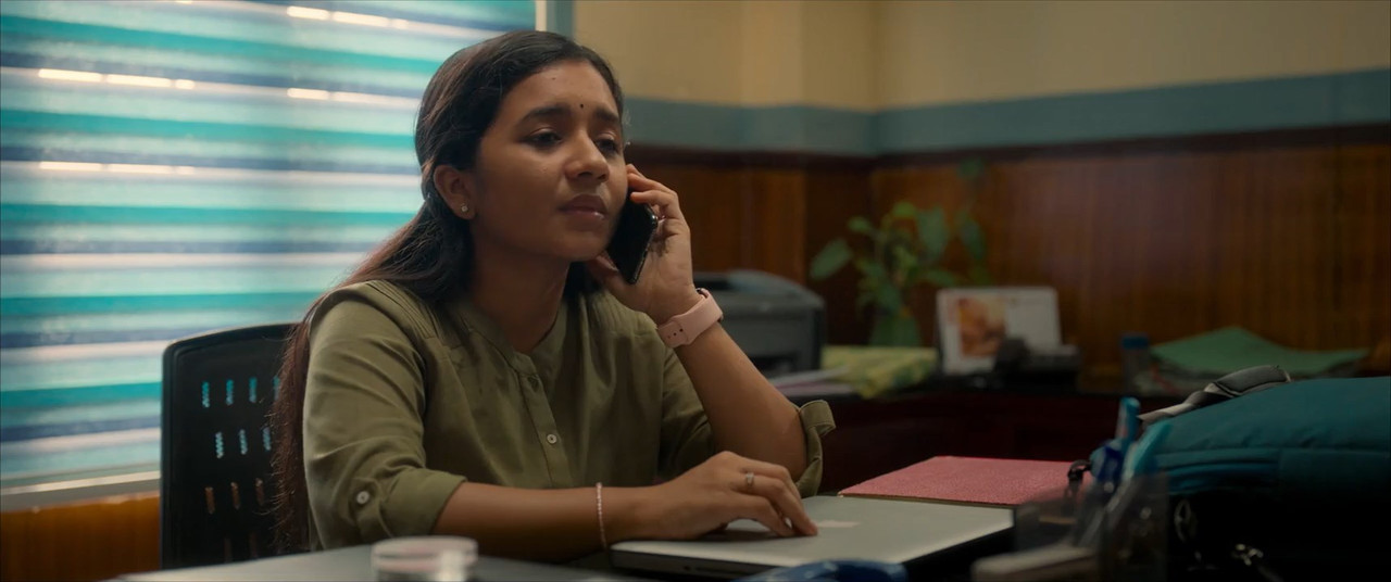 I Am Kathalan 2024 WebRip [Malayalam] 480p, 720p ESub Screenshot