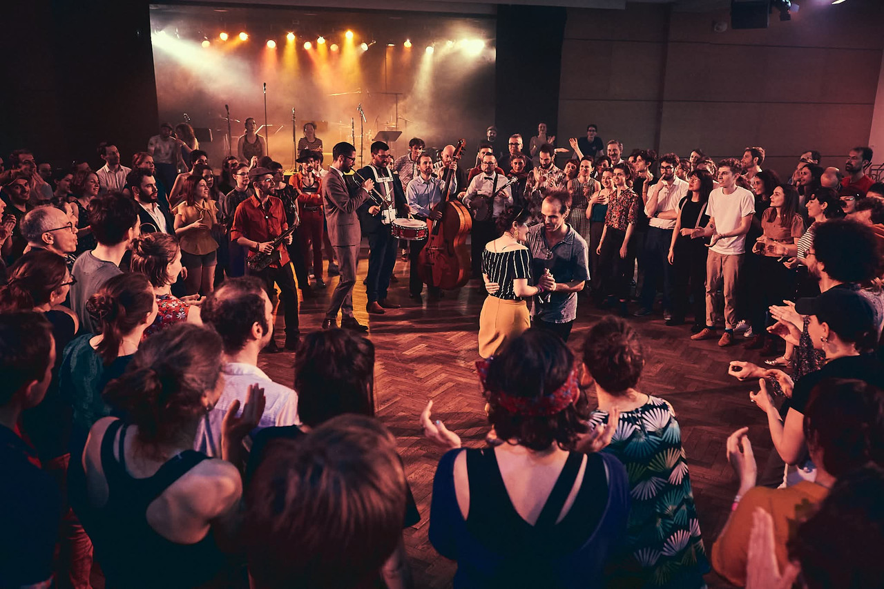 Bal swing aux Jardins du Lac