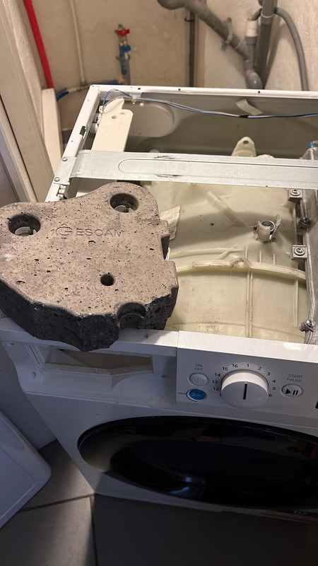 49BE47F6-4E54-4976-A896-C57E359A868D