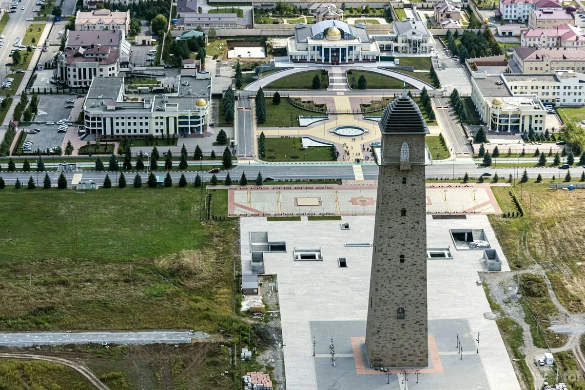 79B40E50-A4E2-4EF1-BE4E-897FCAFD5451