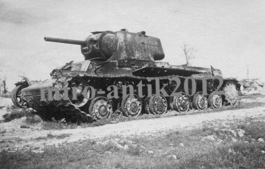 колонна с новым годом