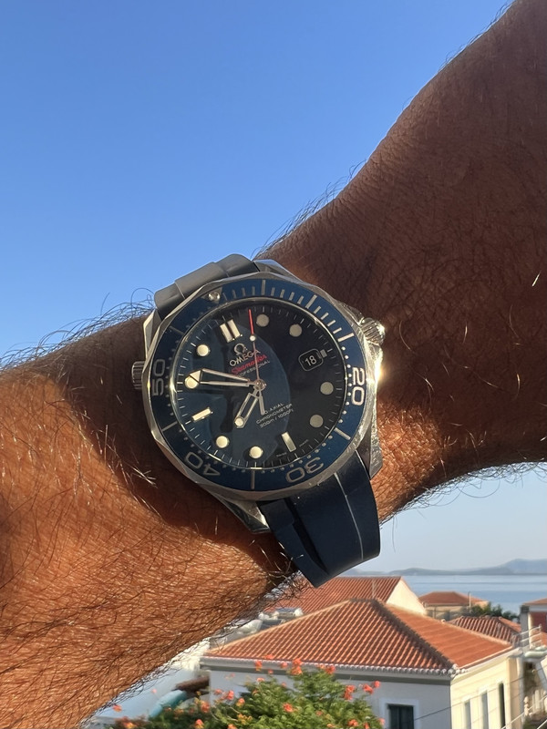 6C3E0DD2-7145-4520-845F-94BAE485CF9E