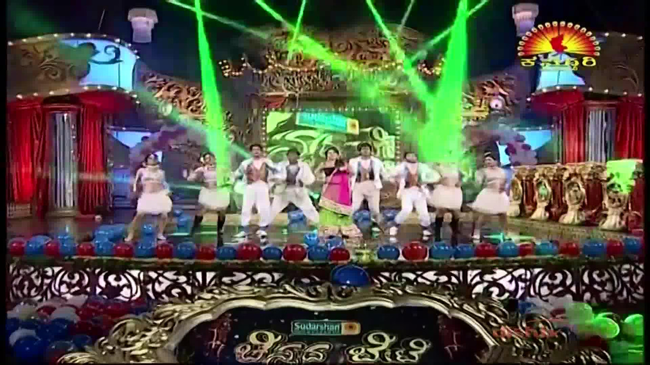 anchor anushree dance show -9, full hd ( 1080 X 1920 )_037