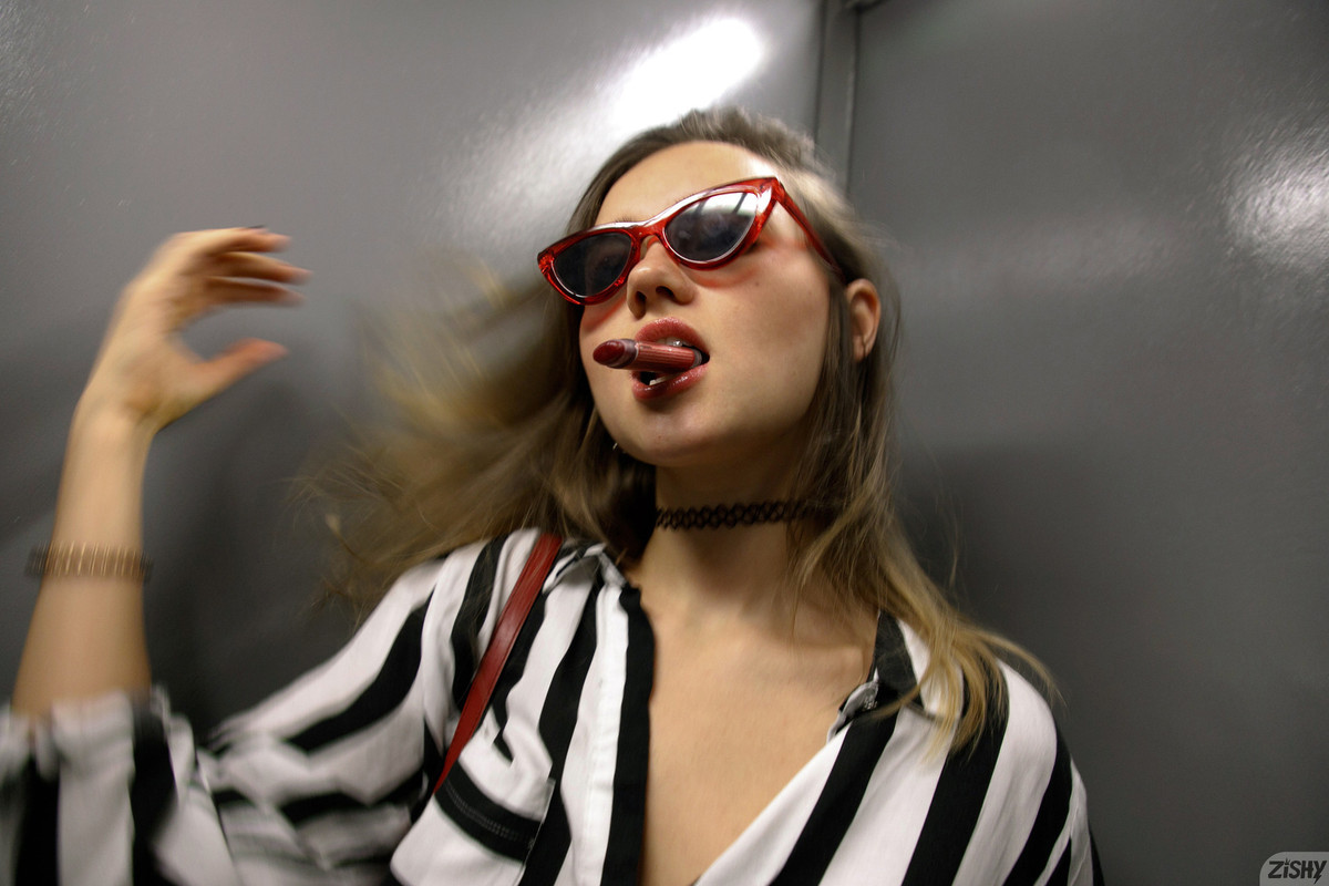 full_001_1136039835142604