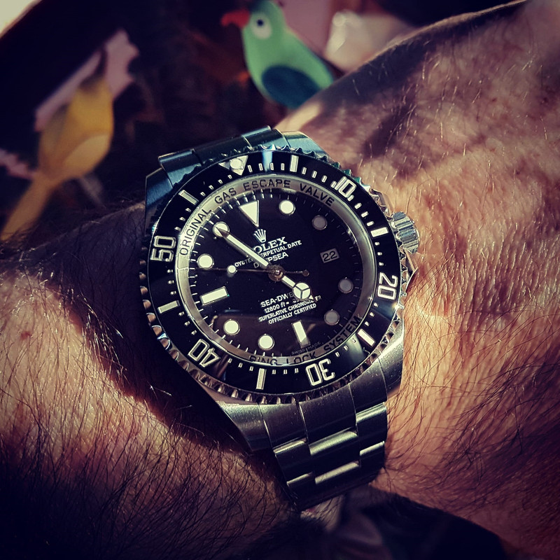 Rolex Sea-Dweller Deepsea 44mm 3900M Cal. 3135 Ref. 116660 (2)