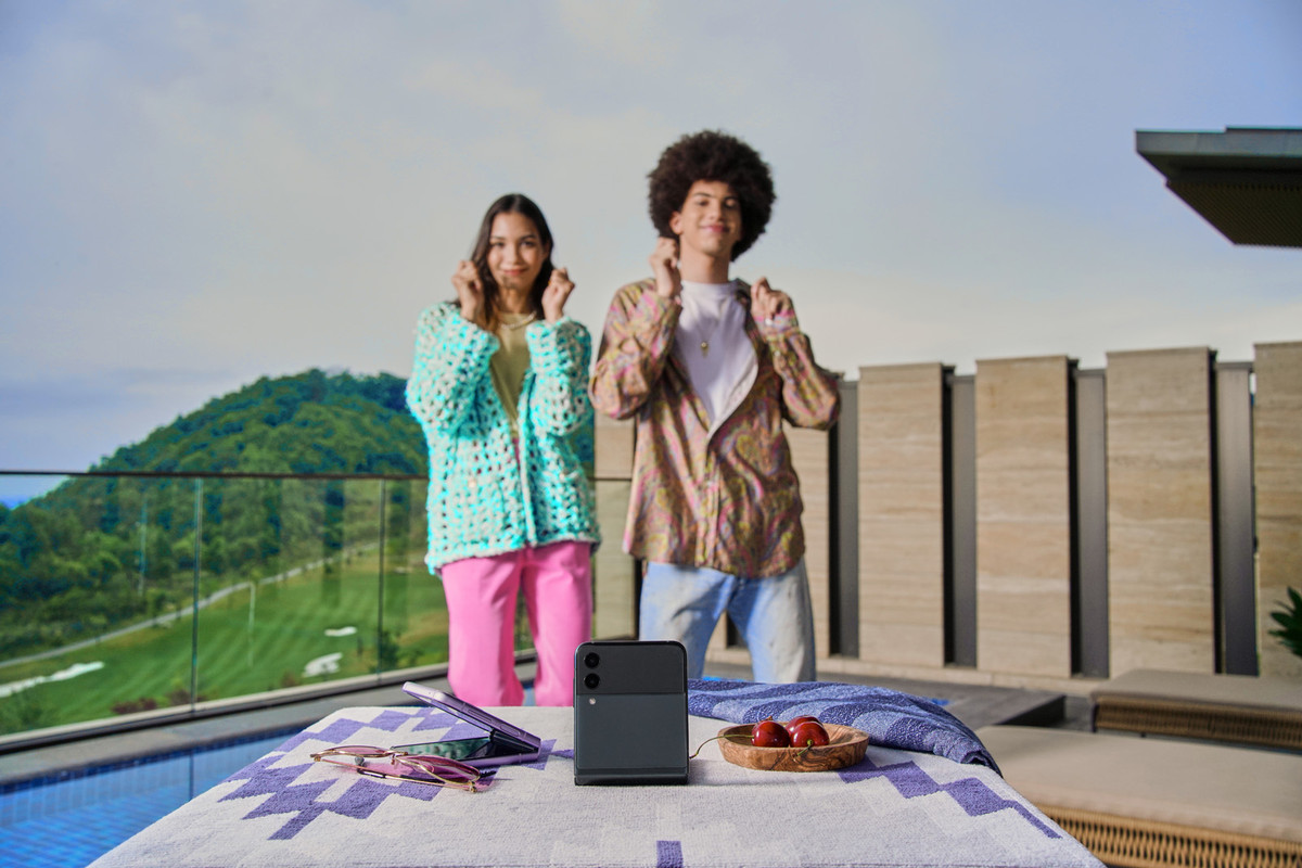 Membuat Konten Menarik Selama Ramadan dengan Samsung Galaxy Z Flip3 5G Membuat Konten Menarik Selama Ramadan dengan Samsung Galaxy Z Flip3 5G