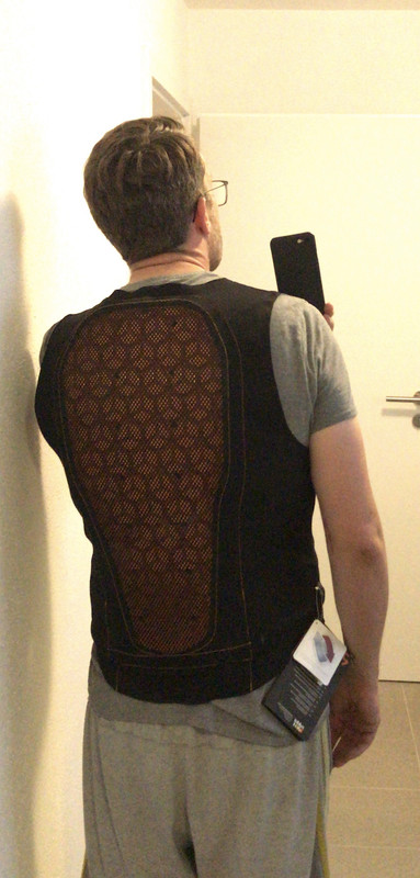 1E4EB33A-6877-4995-BB9E-21341C17B21E