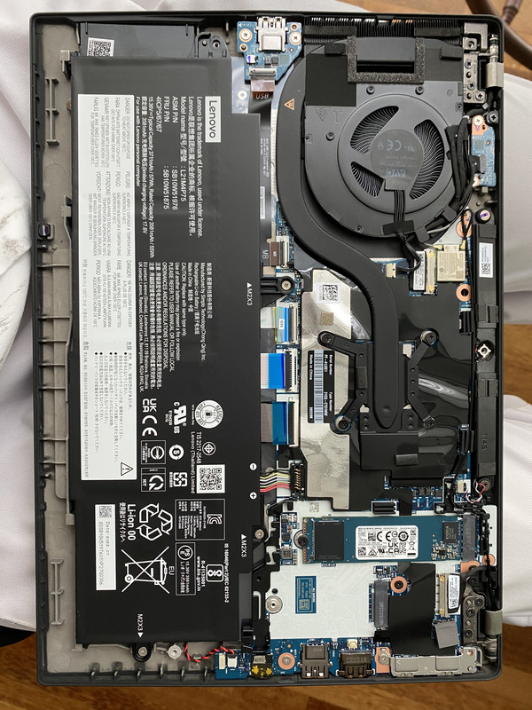 2BE437E2-017A-4FE0-9D0B-8B2A230C8DD9