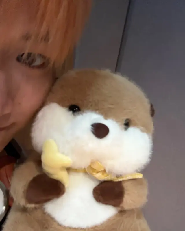 weverse_20251005143411_copy_2419x3024