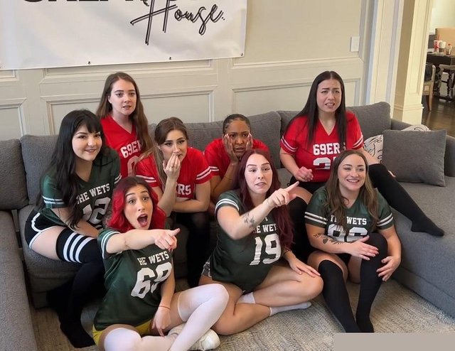 The Girls Called The Guys And Had A Crazy Sex Orgy 28