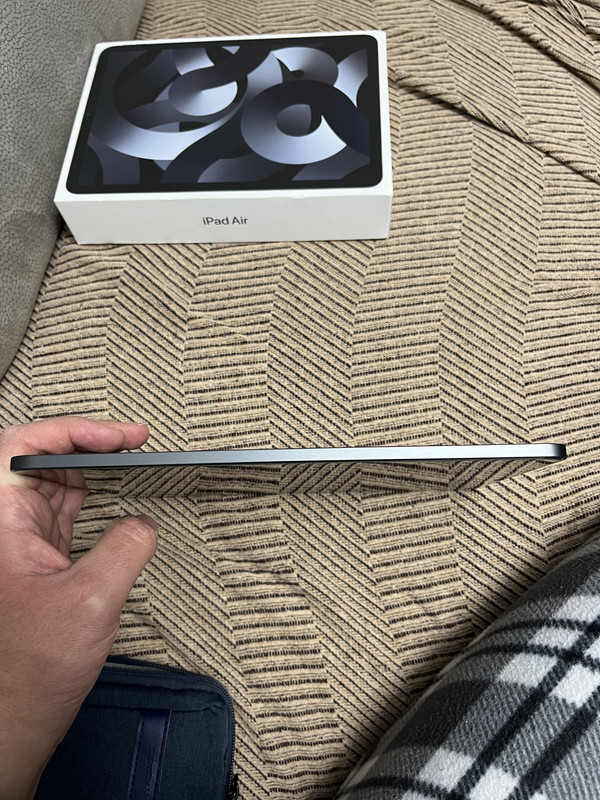 80088050-578B-499F-9D91-DB930BC89C7C