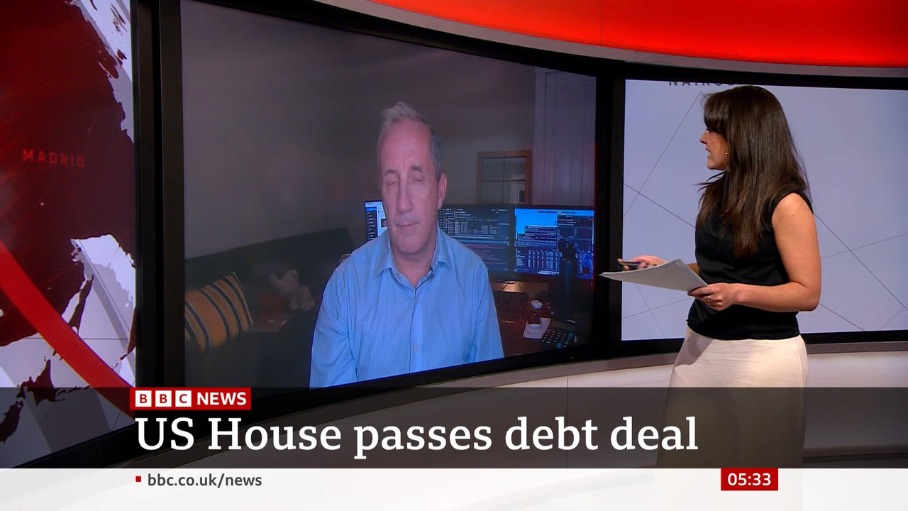 BBC News Valentine_20230601_05000600.ts_snapshot_00.34.28.645