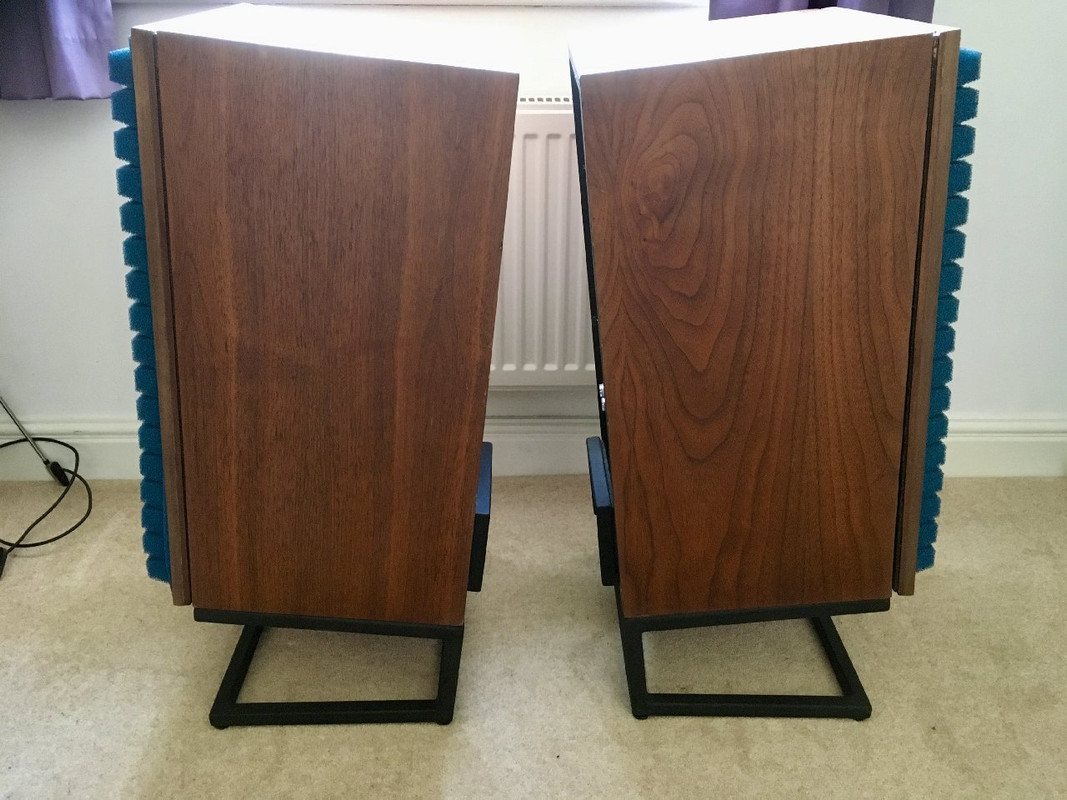 EA84F4F9-CF10-410F-B7BB-241656470506_1_201_a