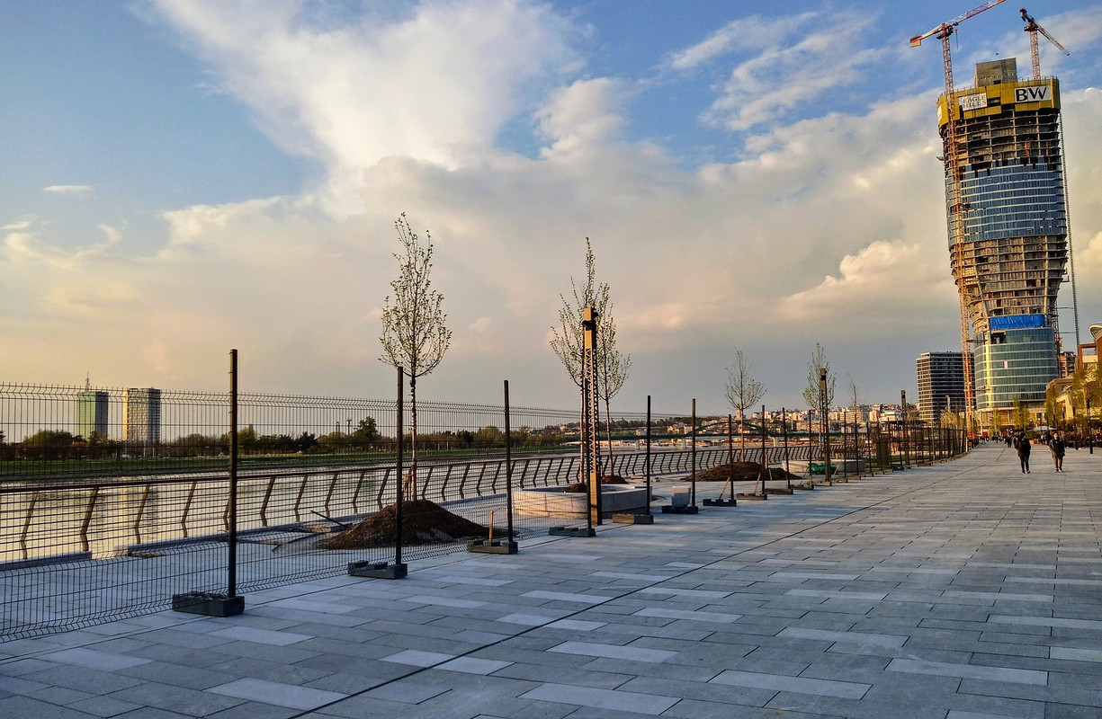 20210421_184424_HDR(1)