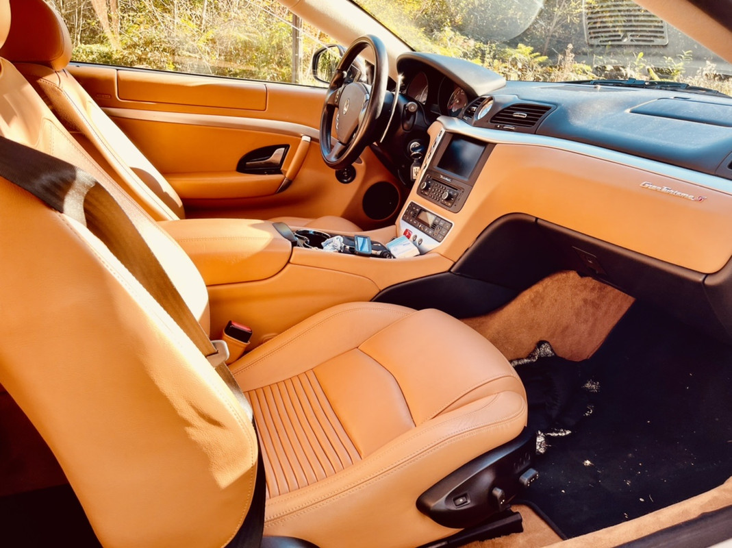 2A8E44CF-803F-4205-B3A9-673AF0DE4B06