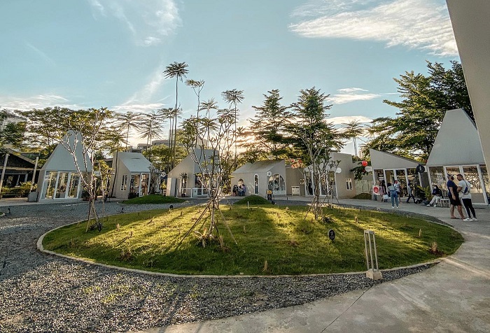 Kumulo Creative Compound