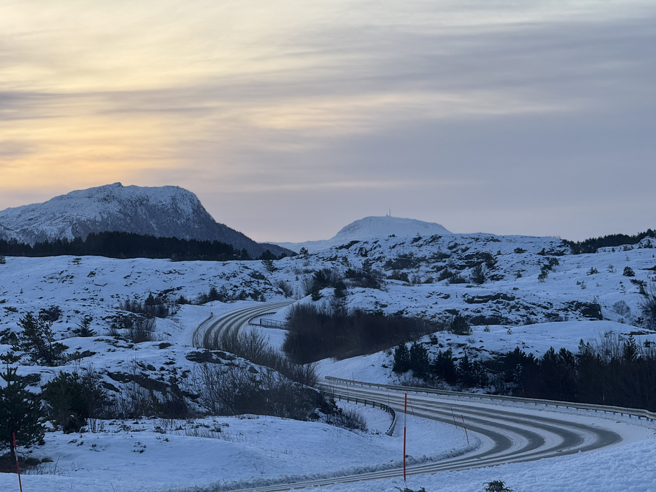 [Immagine: IMG-9353.jpg]