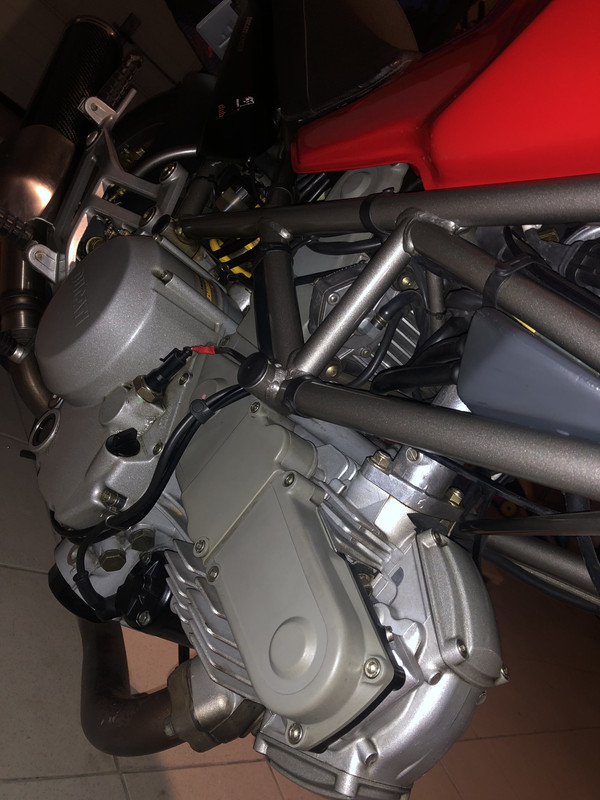 194DB2B4-2260-4BE9-B101-20195176C192