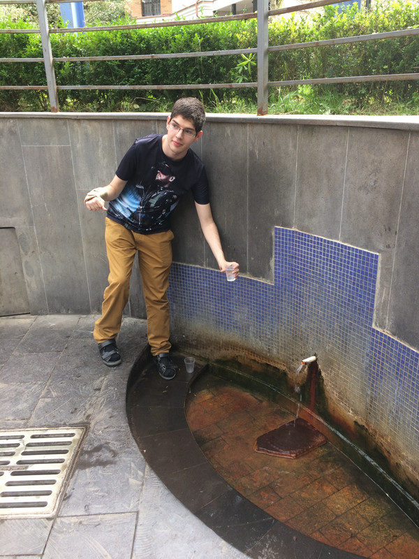 63EAE13F-AE51-4F74-ABDC-2B3E9A27E26A