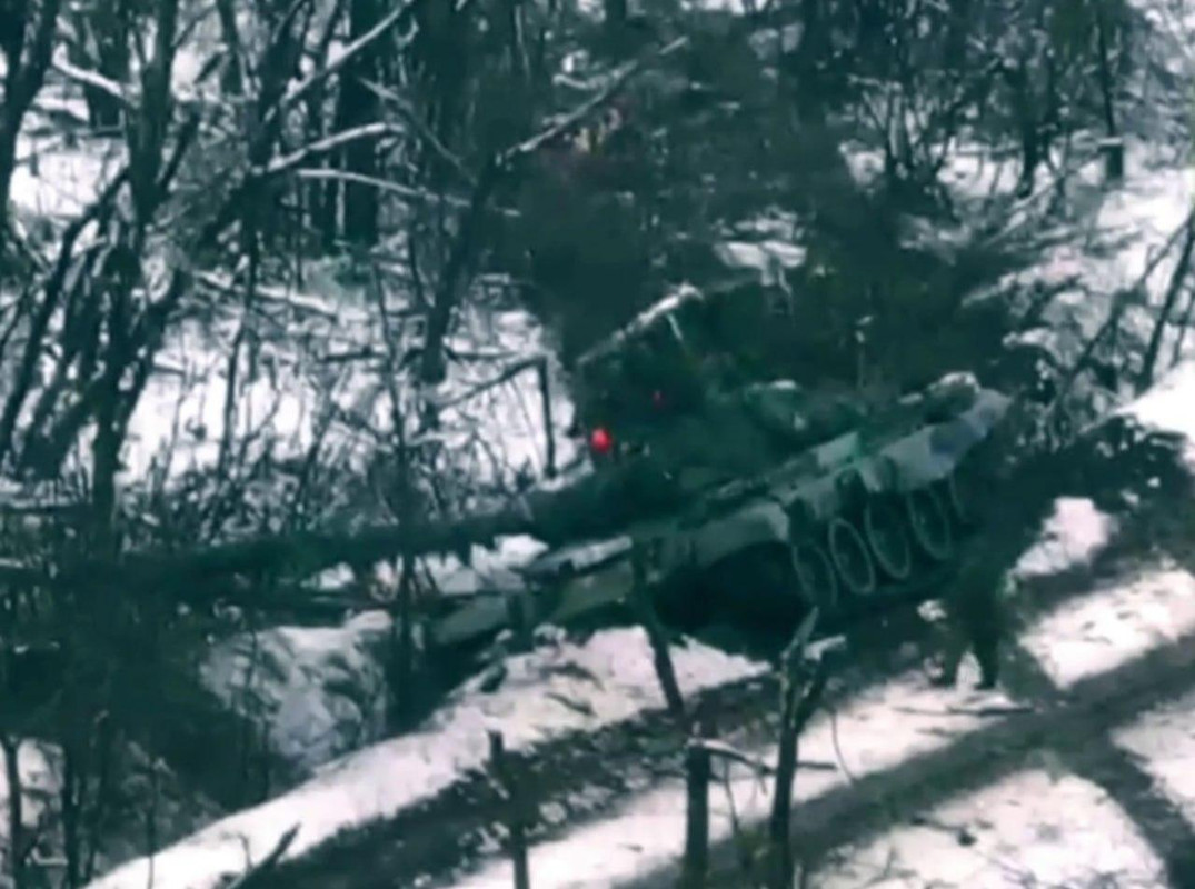 1036 T-62M dam aband 12 02 24