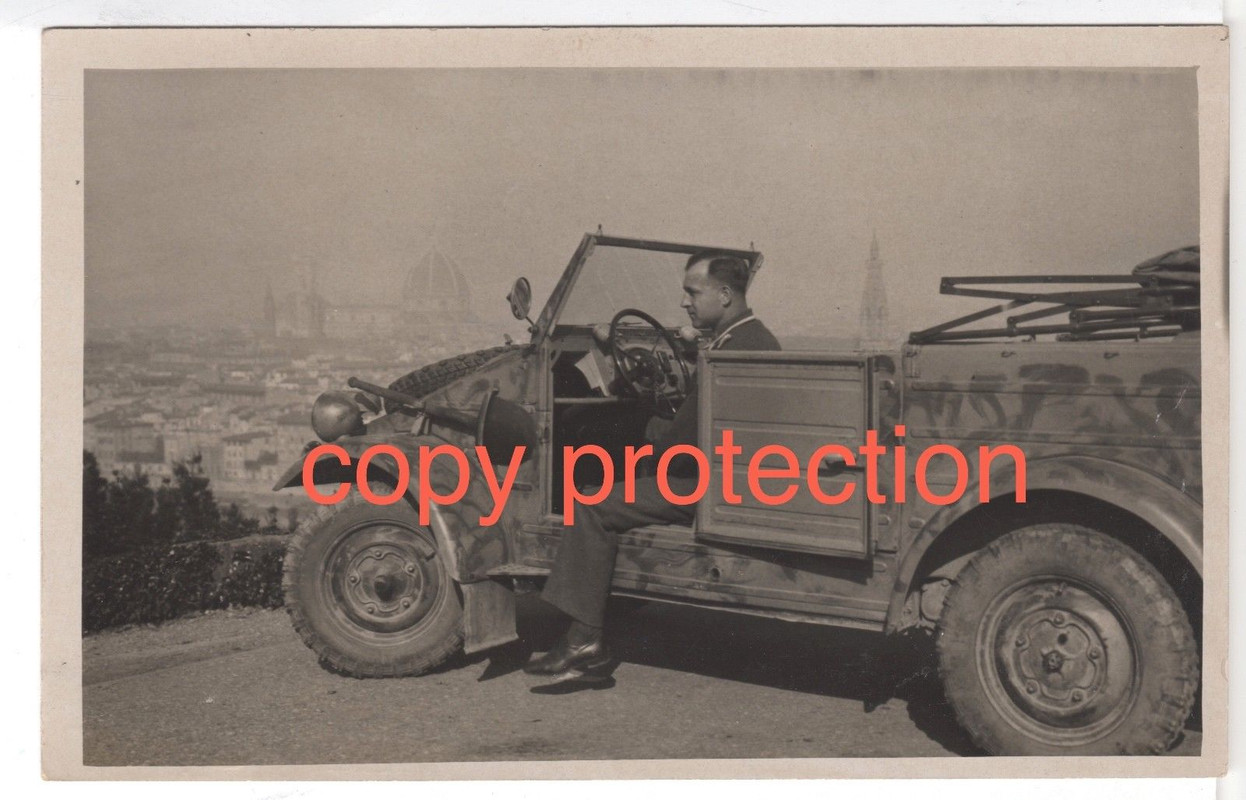 Orig. Foto VW 82 KÜBELWAGEN Tarnanstrich 1944 Florenz Italia Fir