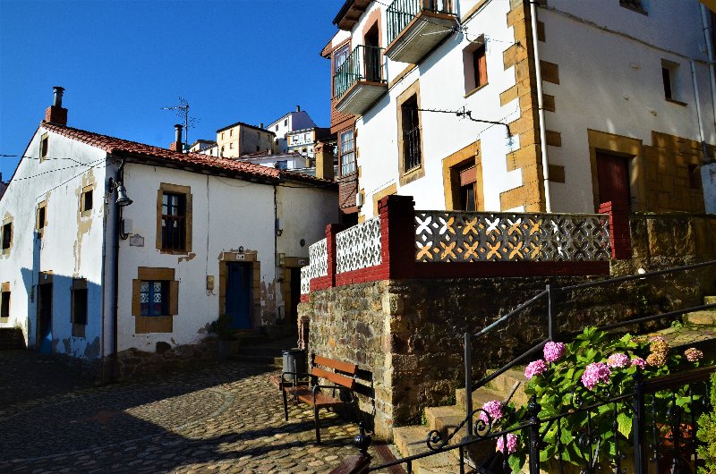 LASTRES-1-9-2017-ASTURIAS - LOS PUEBLOS MÁS BONITOS DE ESPAÑA (LISTA OFICIAL)-2010/2023 (35)