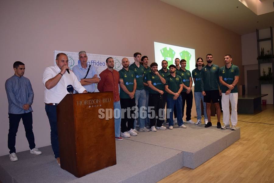 , &Kappa;&alpha;&lambda;&alpha;&mu;ά&tau;&alpha; 80: &Tau;ί&mu;&eta;&sigma;&epsilon; &chi;&omicron;&rho;&eta;&gamma;&omicron;ύ&sigmaf; &kappa;&alpha;&iota; &upsilon;&pi;&omicron;&sigma;&tau;&eta;&rho;&iota;&kappa;&tau;έ&sigmaf;, &pi;&alpha;&rho;&omicron;&upsilon;&sigma;ί&alpha;&sigma;&epsilon; &tau;&eta; &phi;&alpha;&nu;έ&lambda;&alpha; &kappa;&alpha;&iota; &tau;&omicron; ό&rho;&alpha;&mu;&alpha; &gamma;&iota;&alpha; &tau;&eta; Volley League – &Phi;&omega;&tau;&omicron;&gamma;&rho;&alpha;&phi;ί&epsilon;&sigmaf; &kappa;&alpha;&iota; &beta;ί&nu;&tau;&epsilon;&omicron;