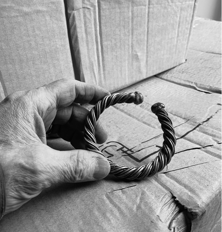 DAE19C20-2164-462B-90A3-050E0422E132