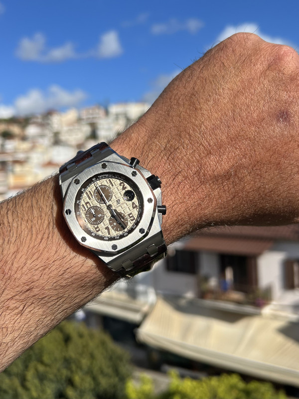 39EB363E-1770-4AF6-880D-00E7D6AFE318